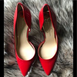 Jessica Simpson Red pheona pumps
